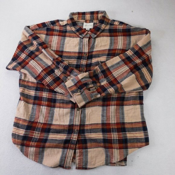 American Eagle Outfitters Tops - American Eagle Flannel Womens Large Collared